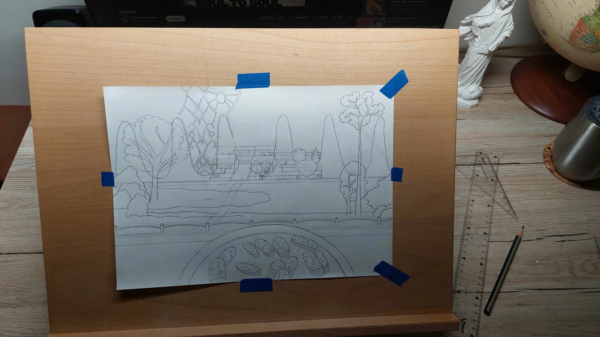 Preliminary pencil sketch on ordinary paper attached to a beechwood board with a ruler and a square.
