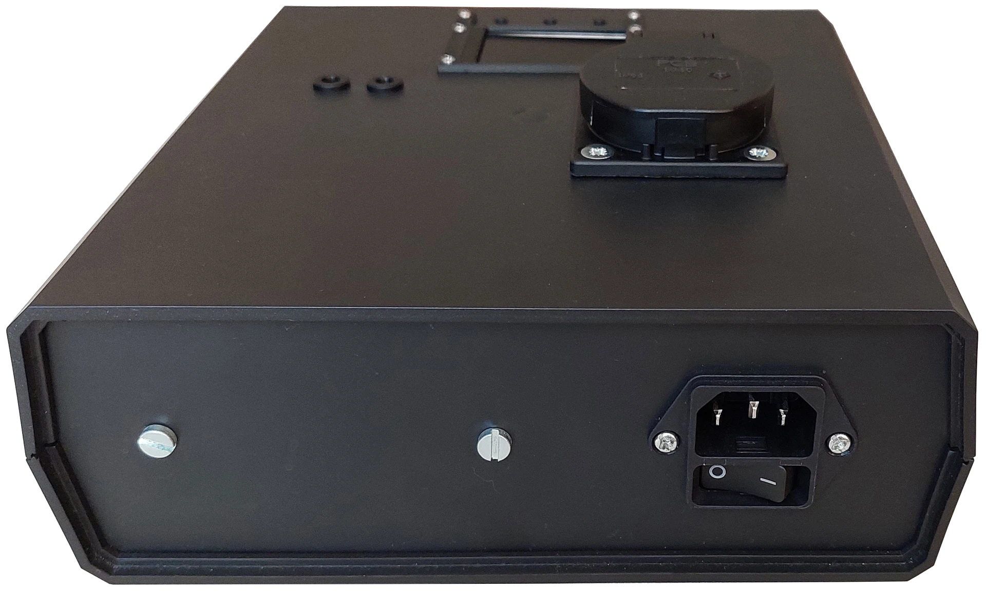 Picture of the controller's back side